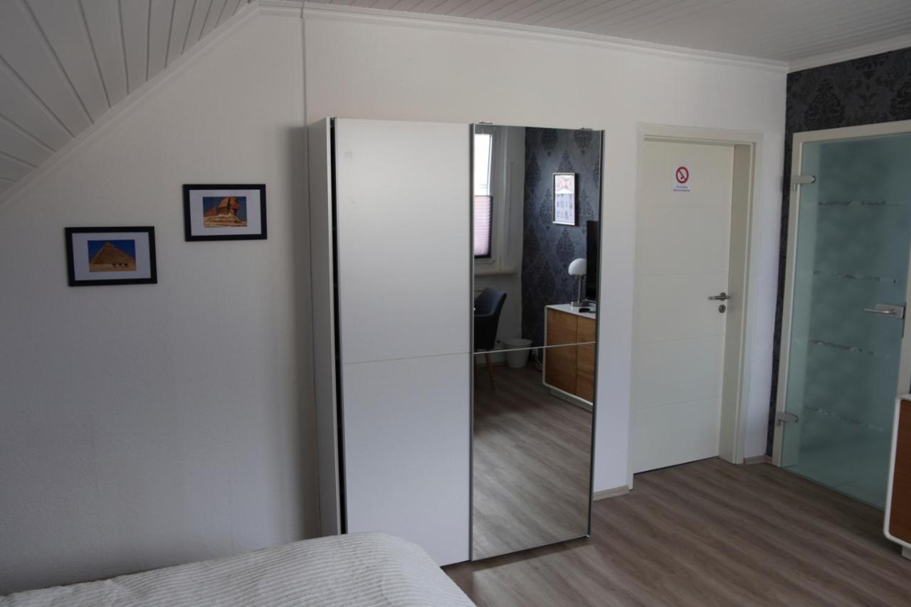 Privatzimmer Mit Eigenem Bad Und Kueche Burgwedel  Zewnętrze zdjęcie