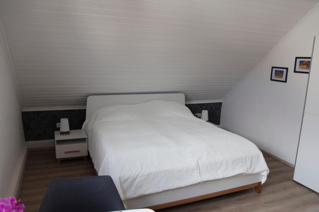 Privatzimmer Mit Eigenem Bad Und Kueche Burgwedel  Zewnętrze zdjęcie