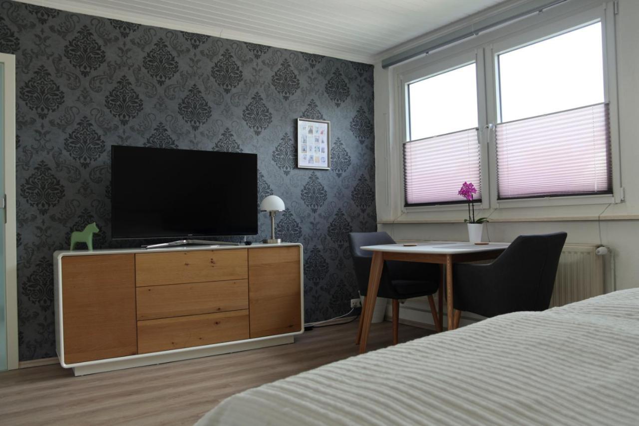 Privatzimmer Mit Eigenem Bad Und Kueche Burgwedel  Zewnętrze zdjęcie